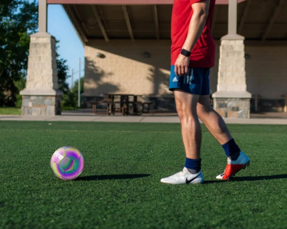 THE BRIGHT FOOTBALL - Image 2