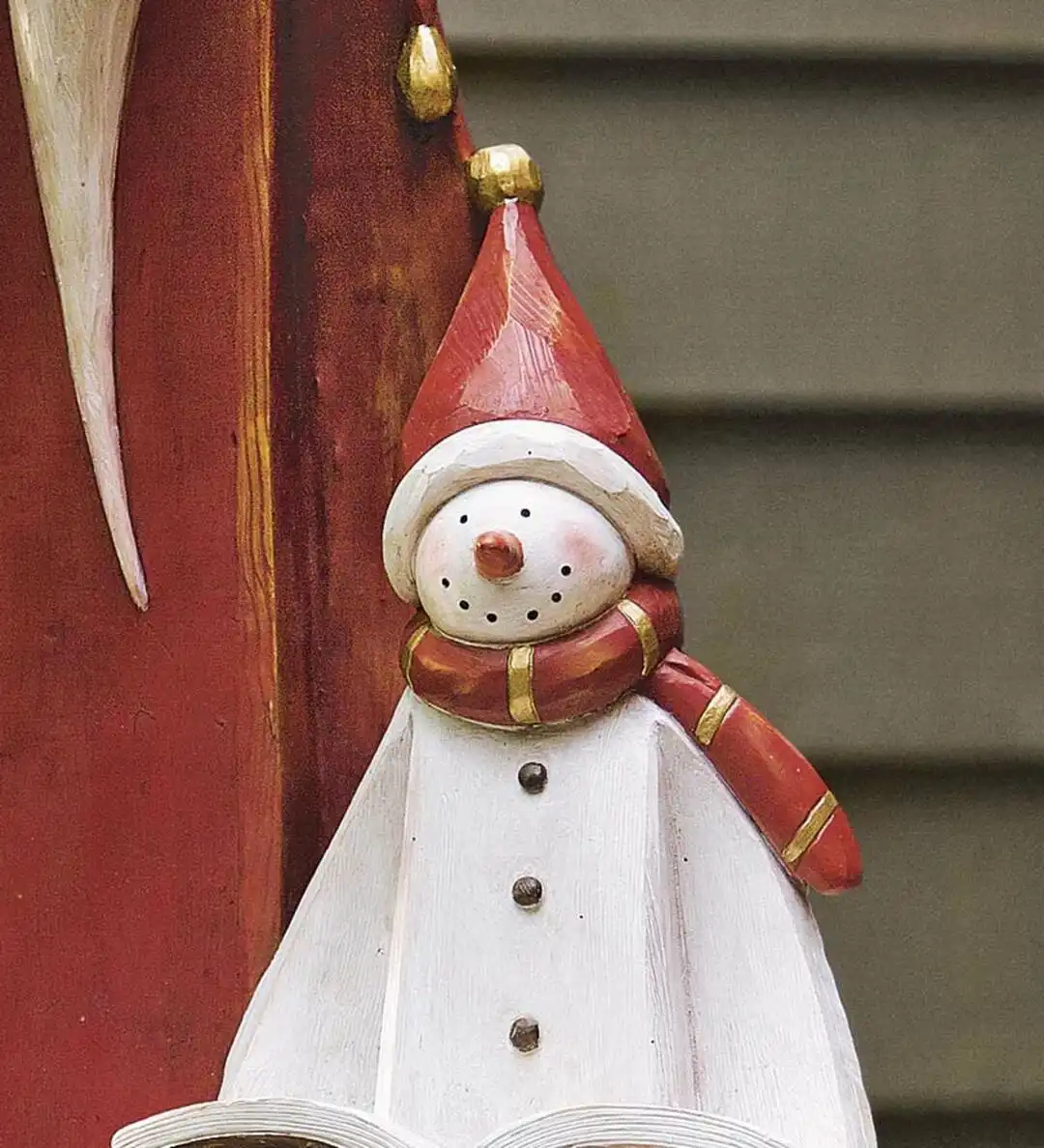❄Winter is coming❄ Snowman Sculpture With Solar Lantern - Image 3